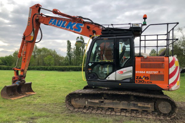 HItachi ZX130-5 P119 photo2